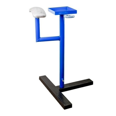 Стойка для ошиповки легковых колес